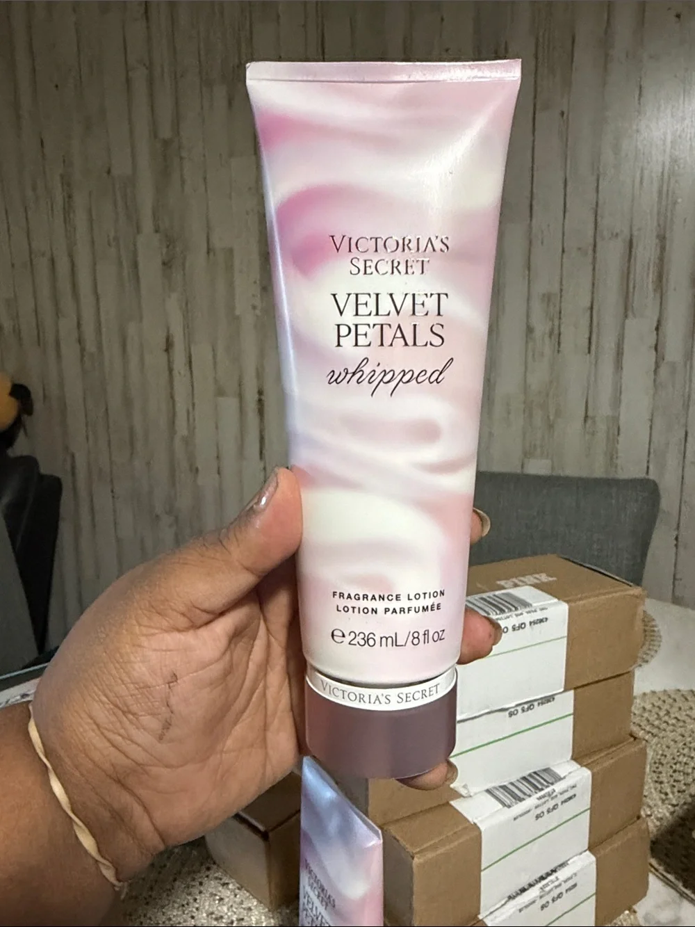 Velvet Petals Whipped Fragrance Lotion - Picture 5 of 7